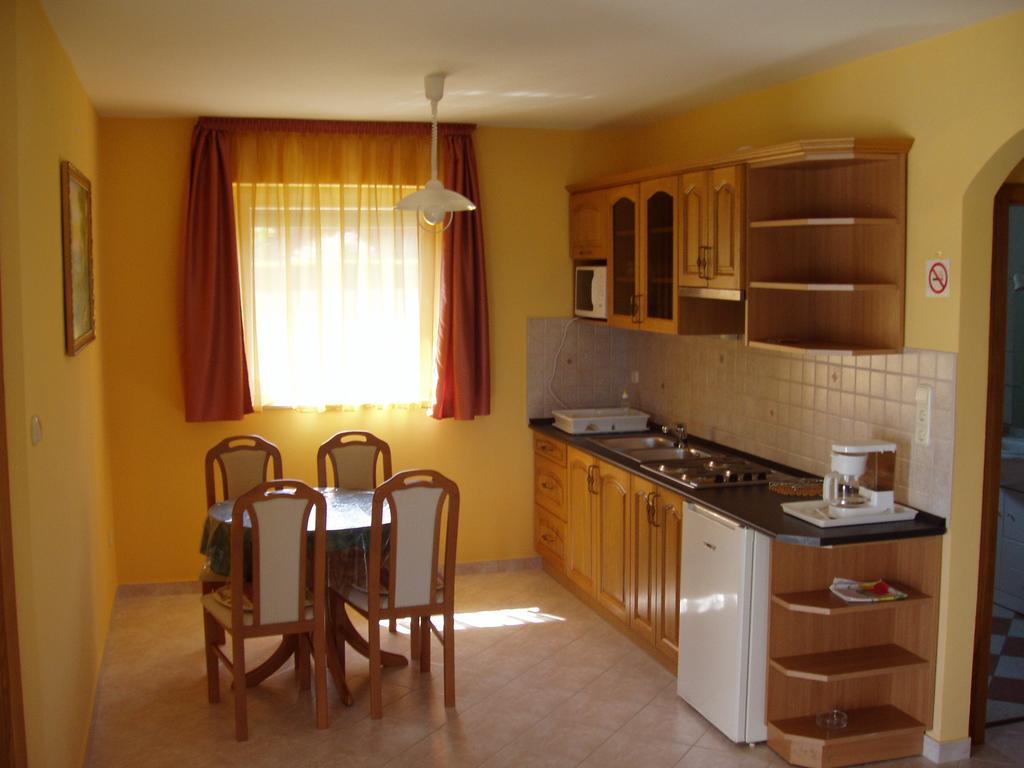 Katalin Apartmanhaz Zalakaros Luaran gambar