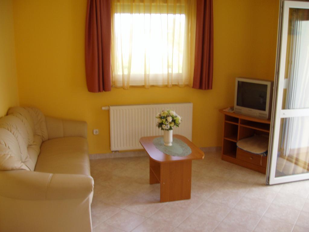 Katalin Apartmanhaz Zalakaros Luaran gambar